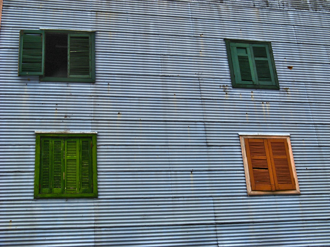 "Cuatro ventanas" de Carlos D. Cristina Miguel