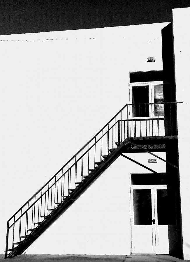"La escalera y su capricho" de Roberto Guillermo Hagemann