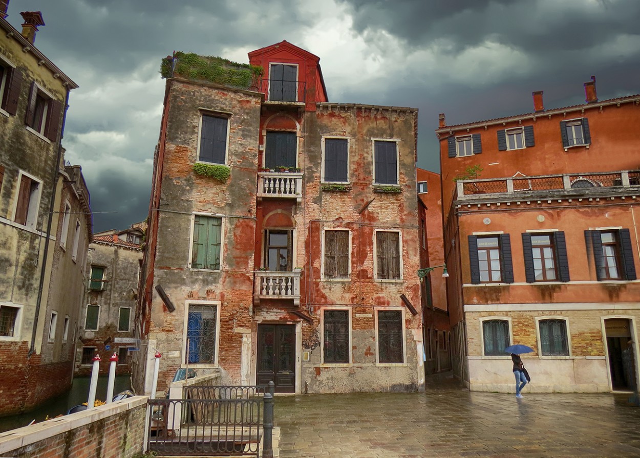 "Lloviendo en Venecia" de Manuel Raul Pantin Rivero