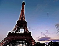 PARIS IN THE NOCHE