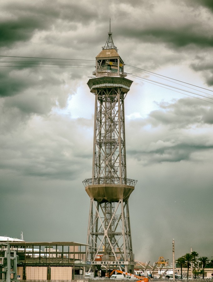 "Torre Jaume I 6227" de David Roldn