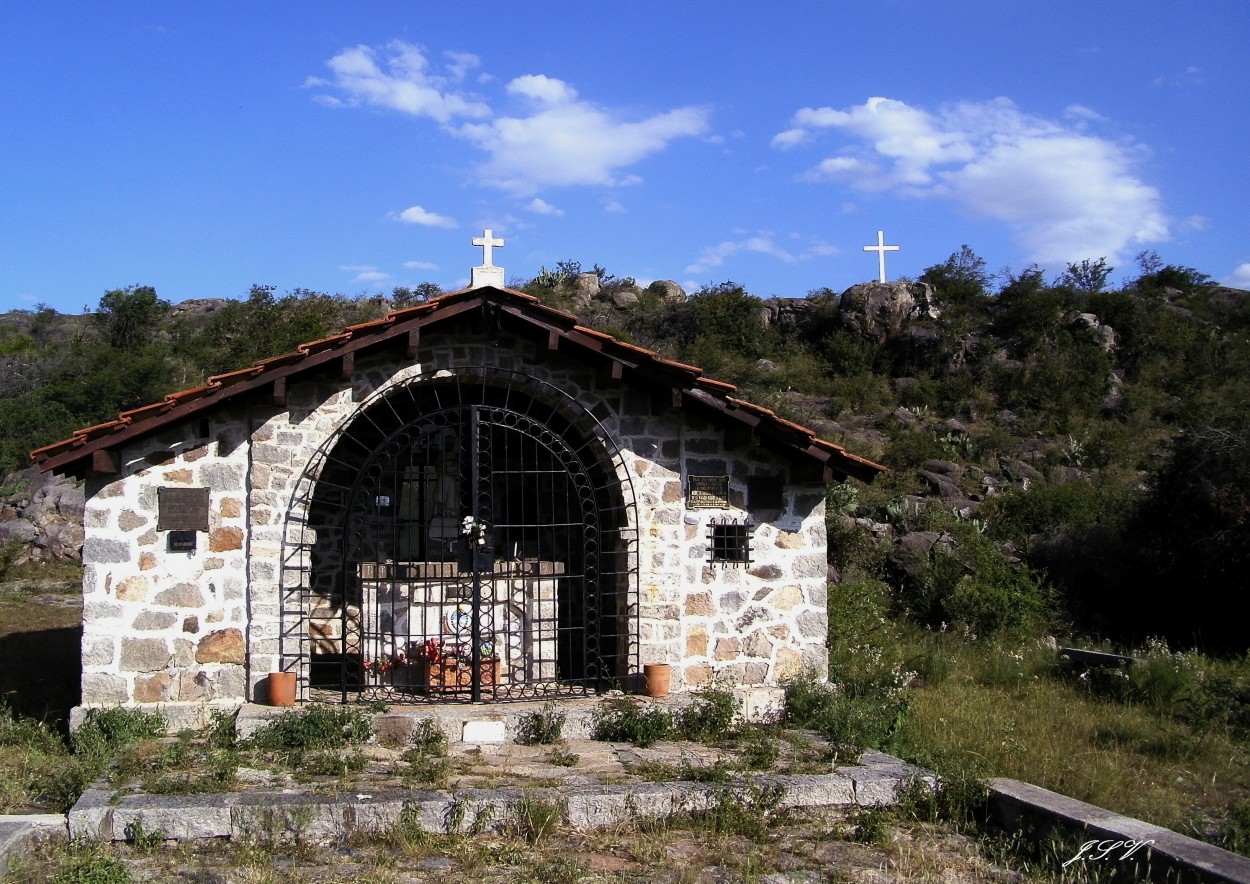 "La Ermita del Cerro" de Jorge Vargas
