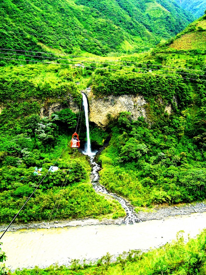"Ruta de las cascadas, Baos Ecuador" de Lzaro David Najarro Pujol
