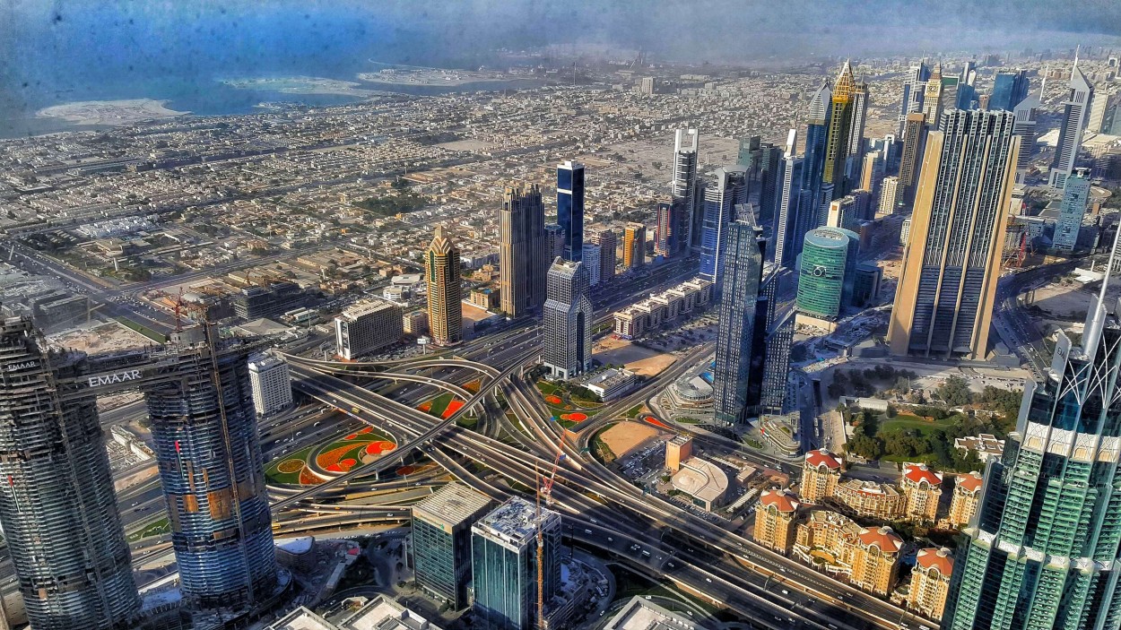 "Vista desde Burj Khalifa." de Carlos Dichiara
