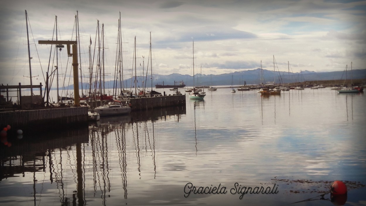 "Llegada a buen puerto!!" de Graciela Signaroli