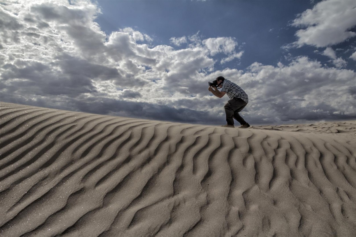 "Cazado en las dunas" de Mario Abad
