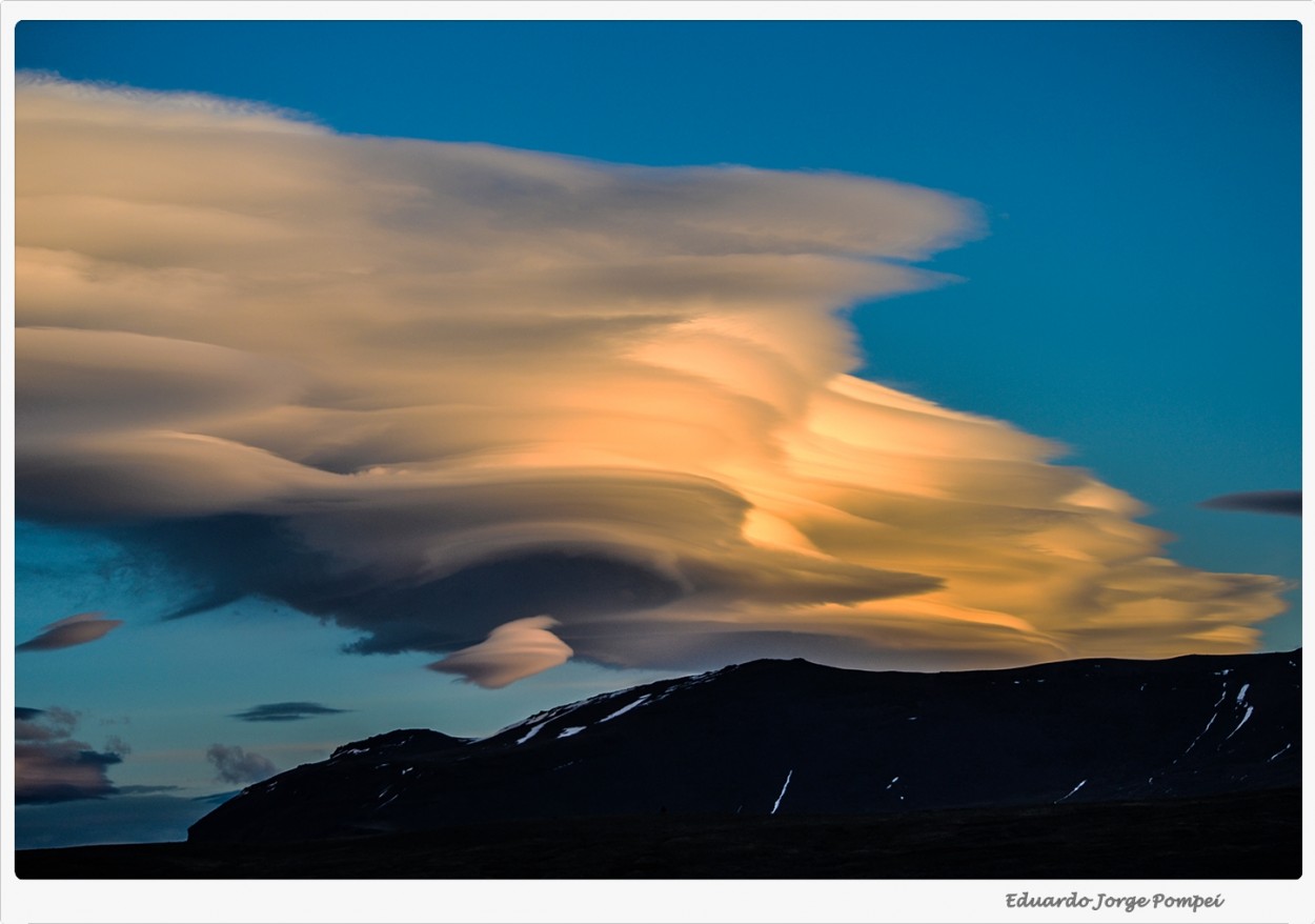"Nubes Lenticulares" de Eduardo Jorge Pompei