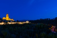Segovia y la noche.