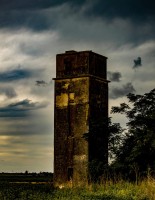 La vieja torre abandonada