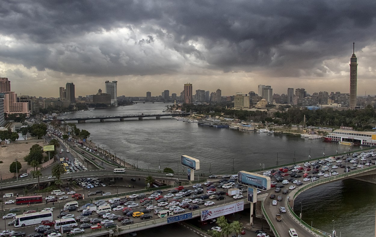 "tormenta en El Cairo" de Edith Polverini