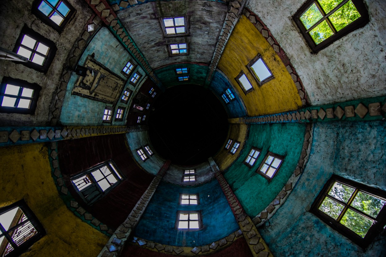 "35 ventanas y una puerta" de Edgar Ratto