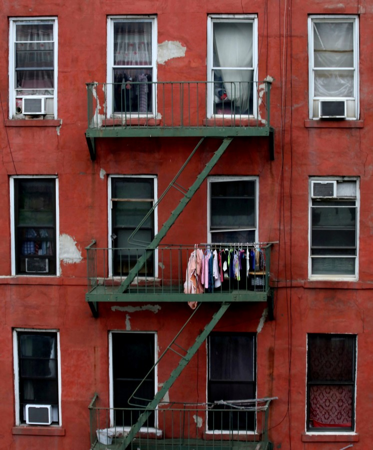 "NY pobretn." de Francisco Luis Azpiroz Costa