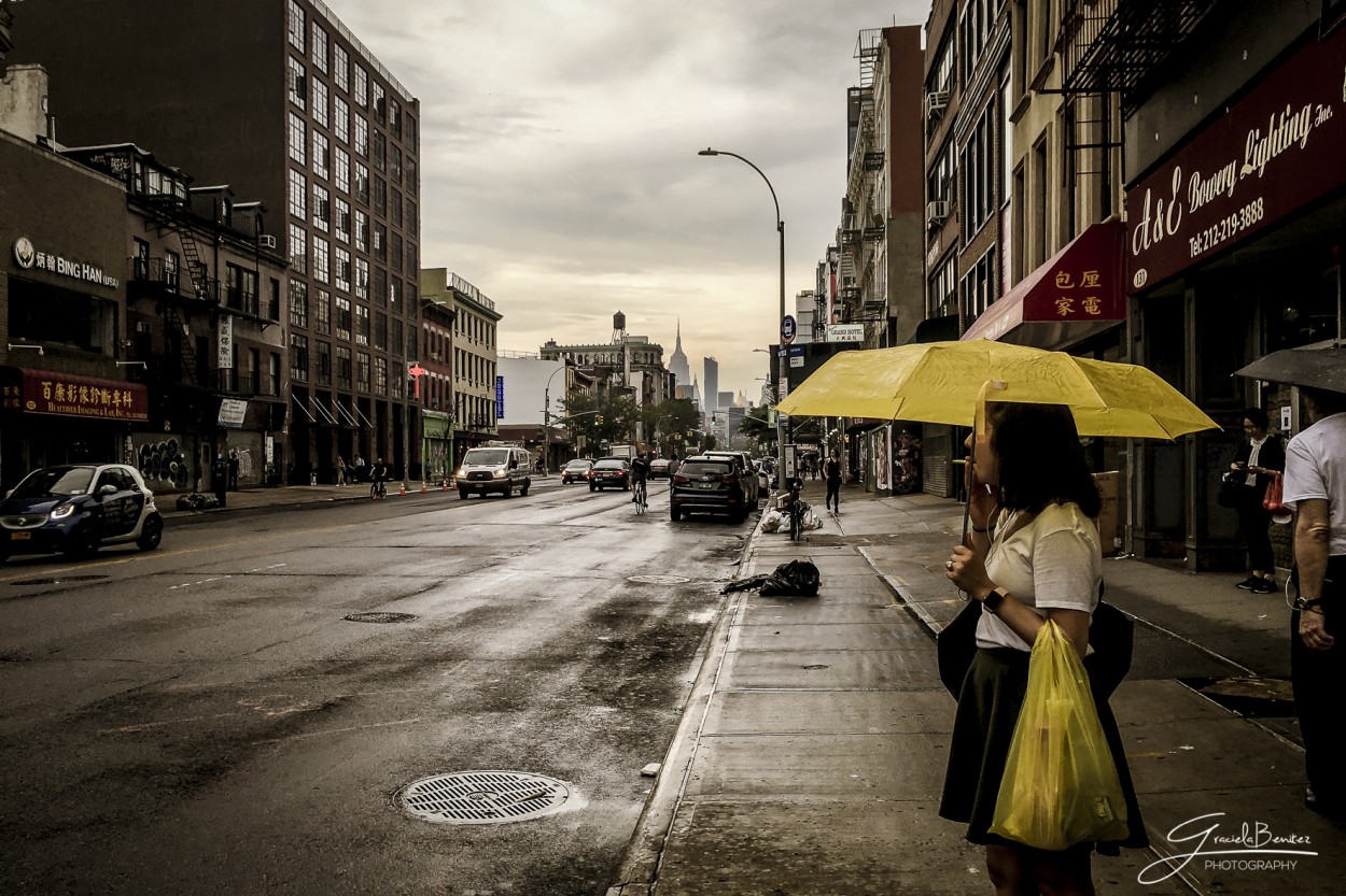 "La Chica del paraguas amarillo" de Graciela Mercedes Benitez