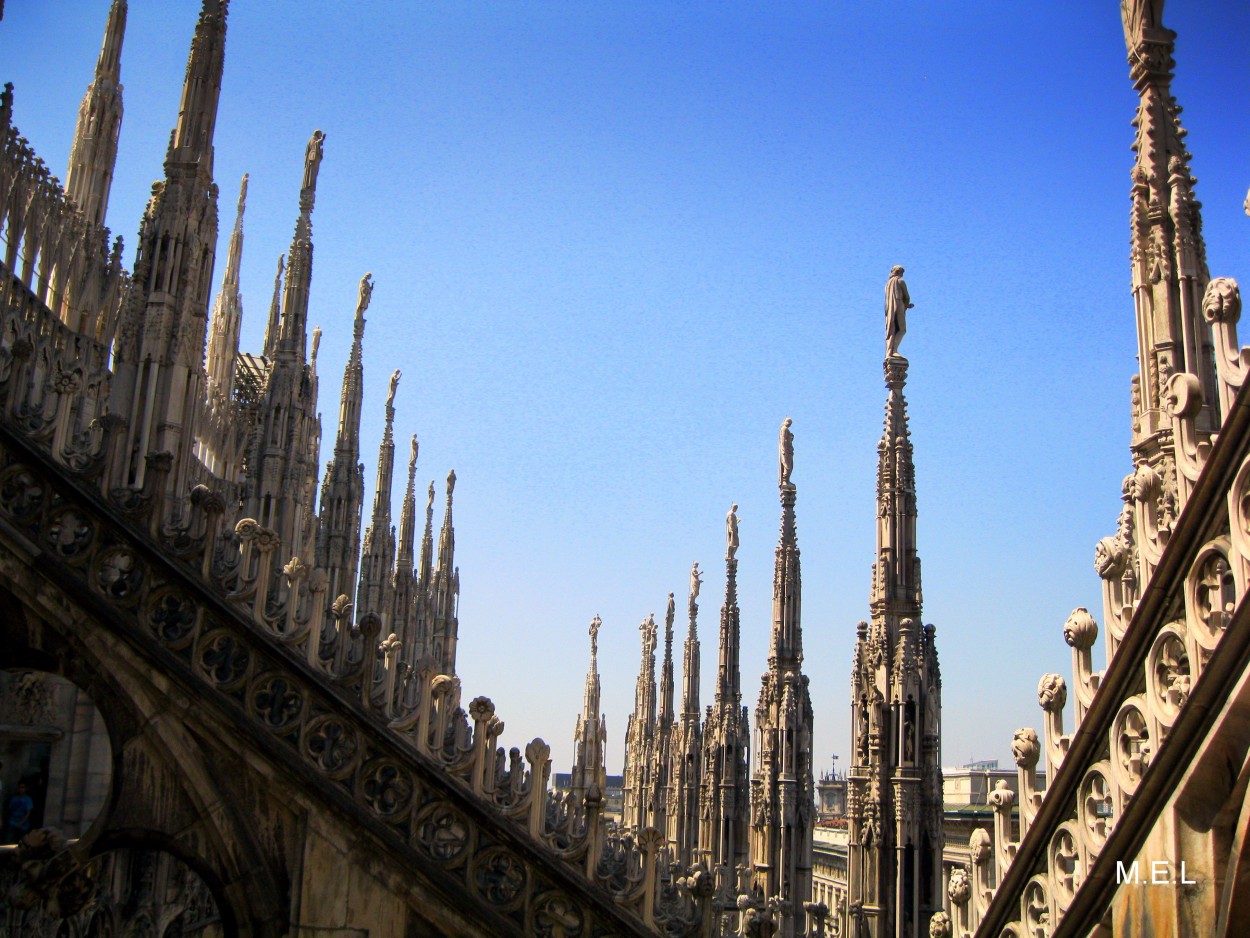 "`Agujas del Duomo`" de Mabel Ester Lattanzi