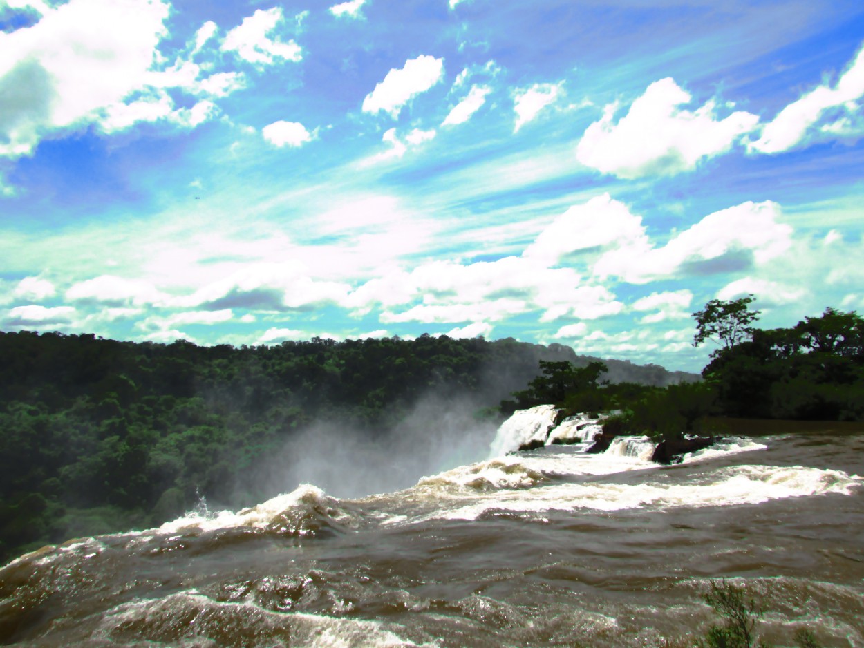 "Pinceladas de Iguaz" de Juana Ins Ruiz Diaz