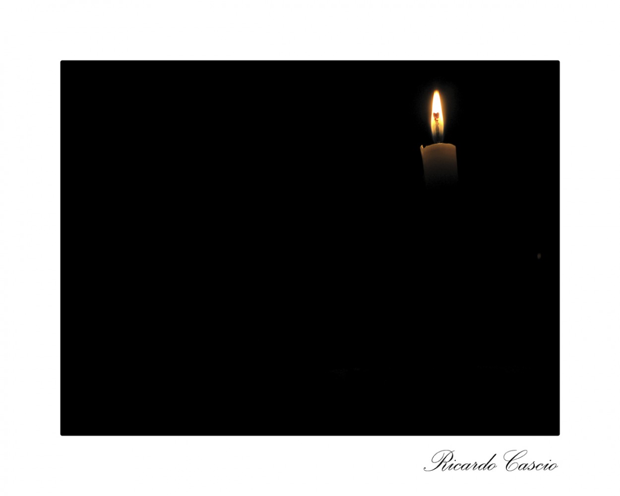 "Siempre hay una luz" de Ricardo Cascio