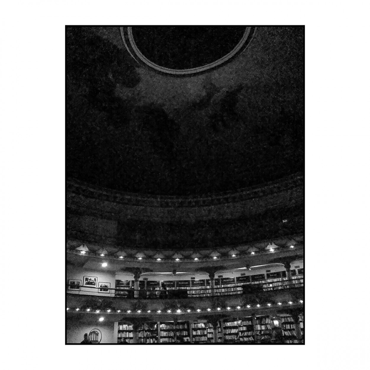 "Librera Ateneo Grand Splendid" de Manuel Garxa