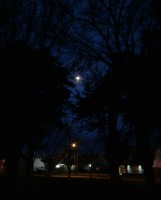 La luna y el barrio