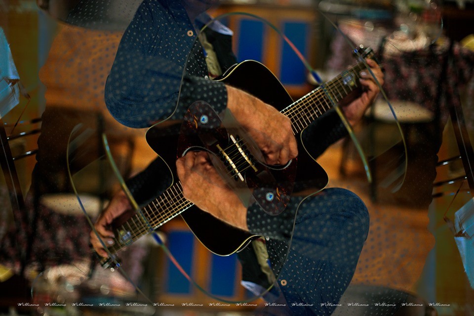 "Guitarra" de Williams Daniel Nuez
