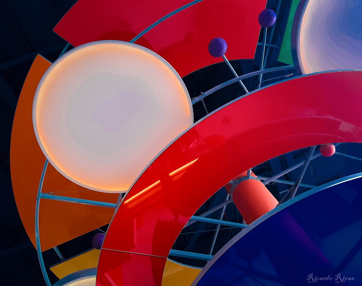"`Crculos y esferas`" de Ricardo Rivas