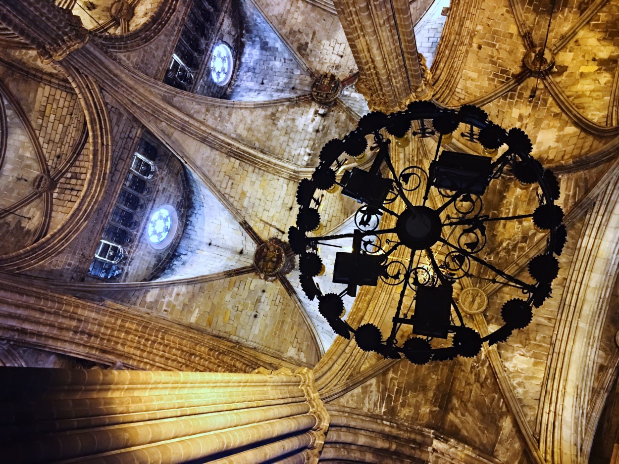 "Catedral de Barcelona" de Luis Alberto Bellini
