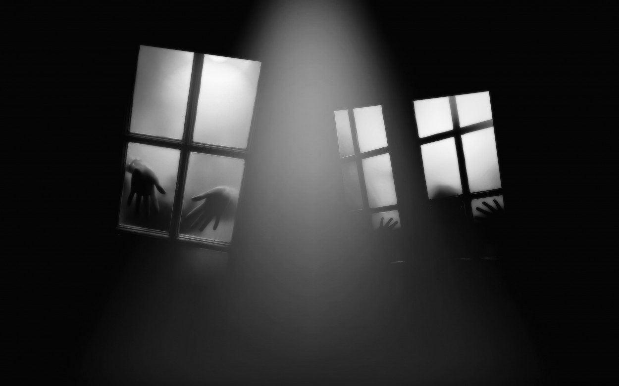 "En bsqueda de la luz dentro del cuarto oscuro" de Luis Alberto Bellini