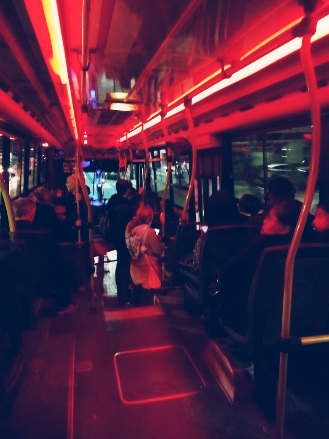 "Red bus" de Ale Jav