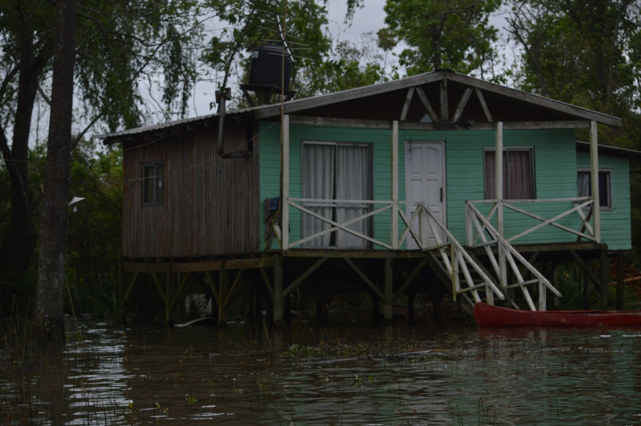 "Casas de nuestro delta" de Leandro Sivori
