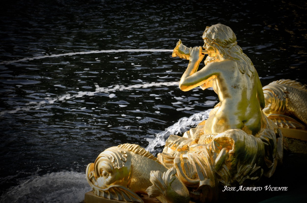 "la sirena encantada ( San Petersburgo-Russia)" de Jose Alberto Vicente