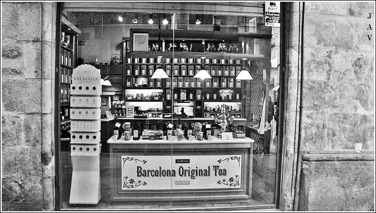 "Barcelona original tea." de Joan A. Valentin Ruiz