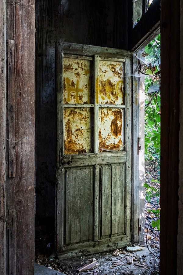 "Una puerta ..." de Daniel Gioveni