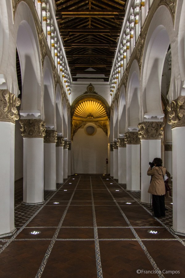 "Sinagoga Santa Mara La Blanca de Toledo" de Francisco Valentin Campos Perez
