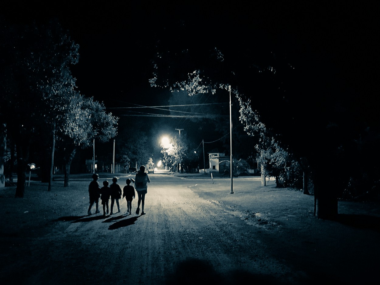 "Pandilla nocturna" de Marzioni Martn Luis