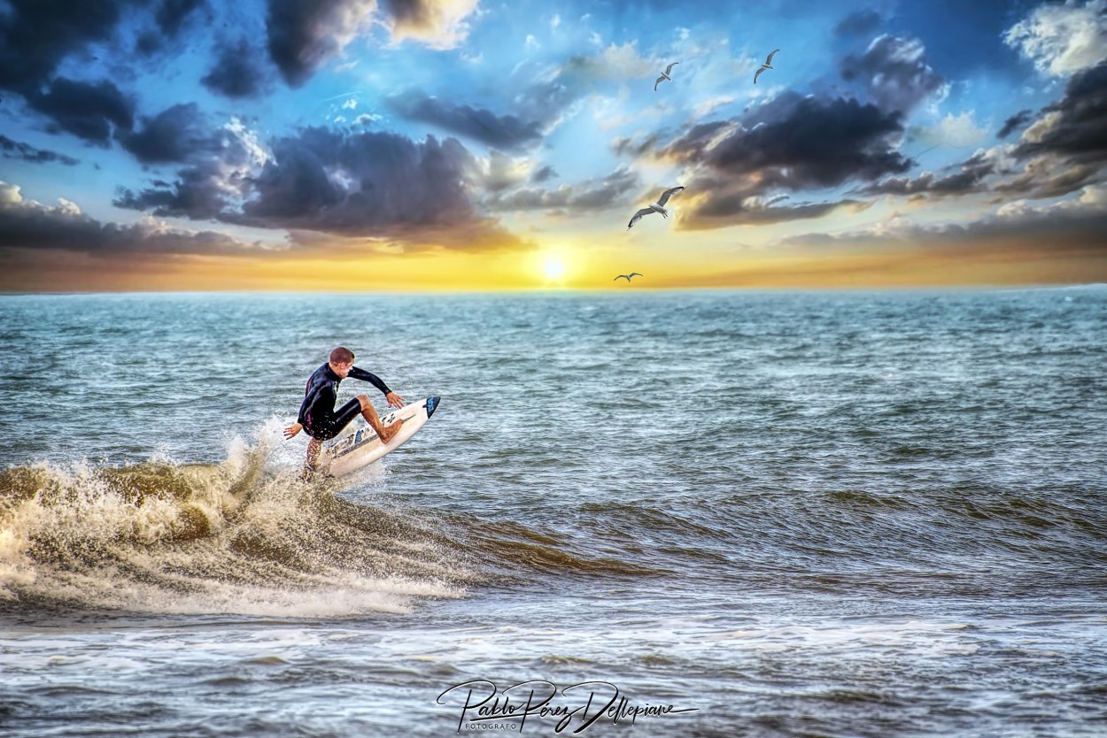 "Surfer" de Pablo Perez Dellepiane