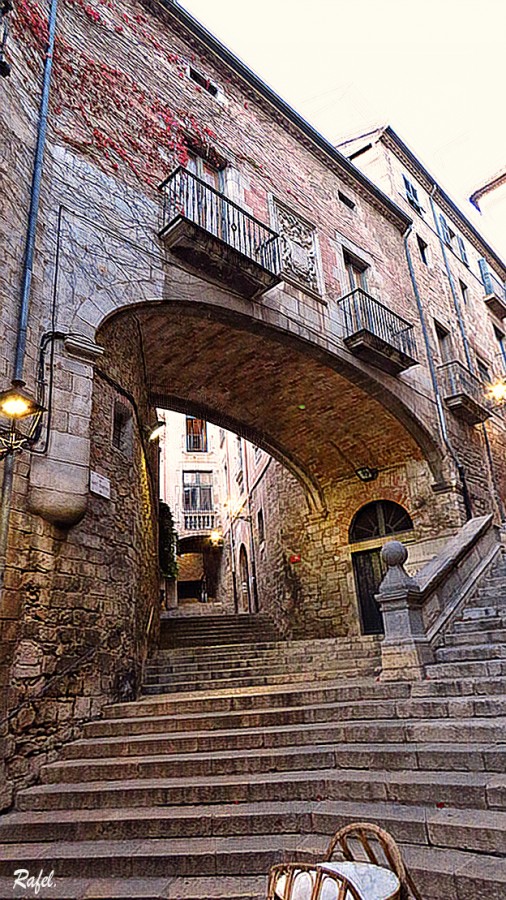 "Girona. (Gerona) Catalua." de Rafael Serrano Arguedas