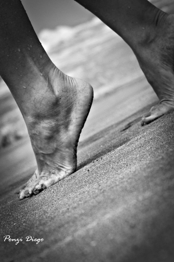 "La de pies ligeros" de Diego Ponzi