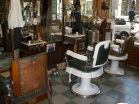 Archivo viejo ` Antigua peluqueria en 1ra. Junta