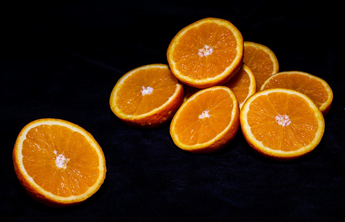 "Buscando su media naranja" de Carmen Roig Valverde