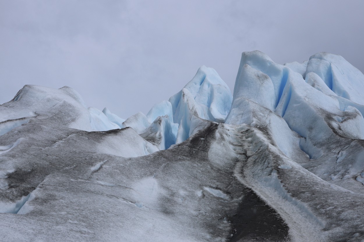 "En el glaciar VI" de Natalia Harosteguy