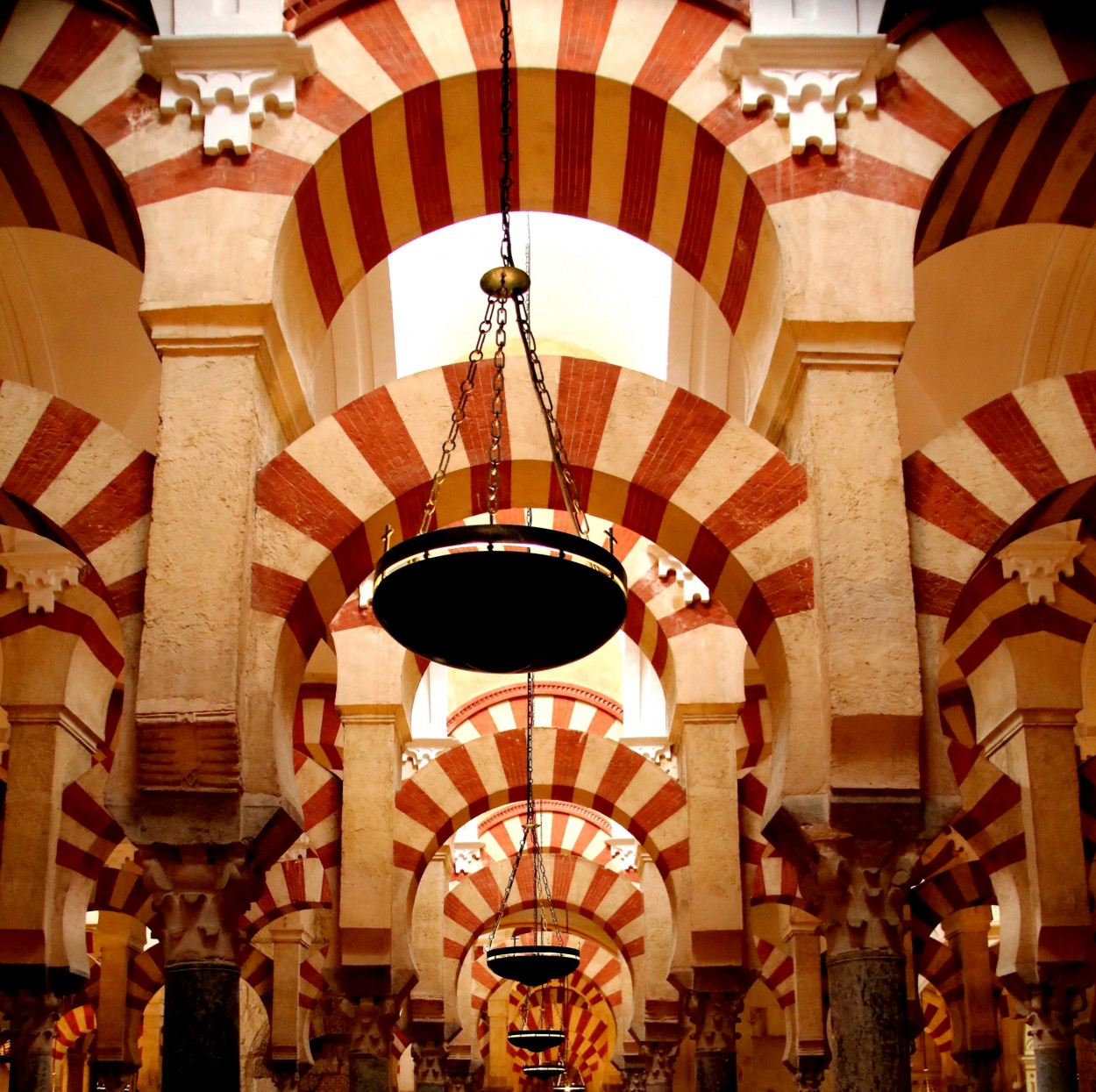 "Crdoba, la Mezquita" de Francisco Luis Azpiroz Costa
