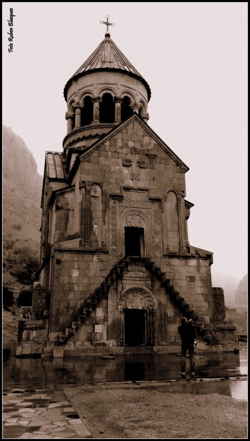 "Iglesia" de Ruben Blazquez