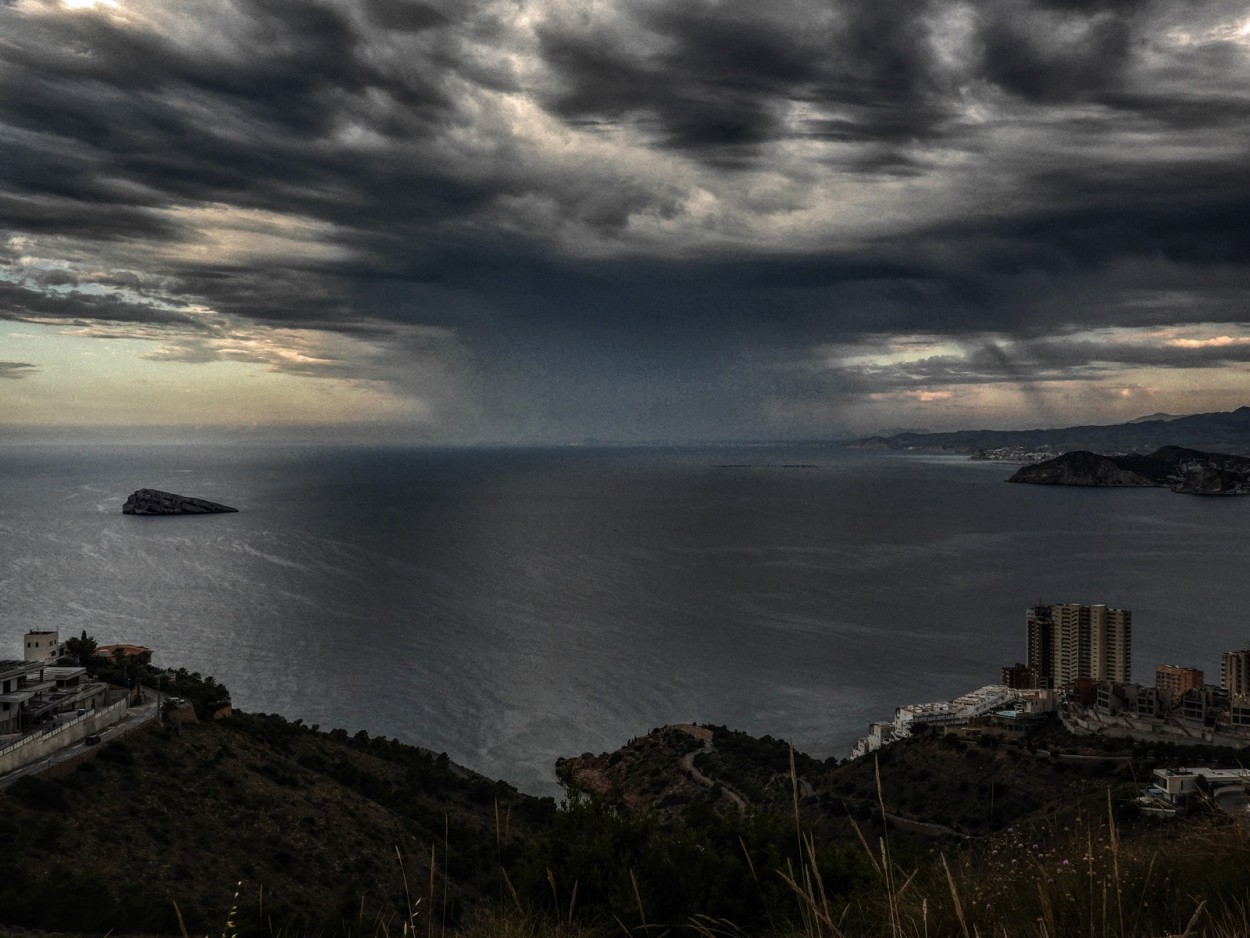 "**  Que viene, que viene !" de Antonio Snchez Gamas (cuky A. S. G. )