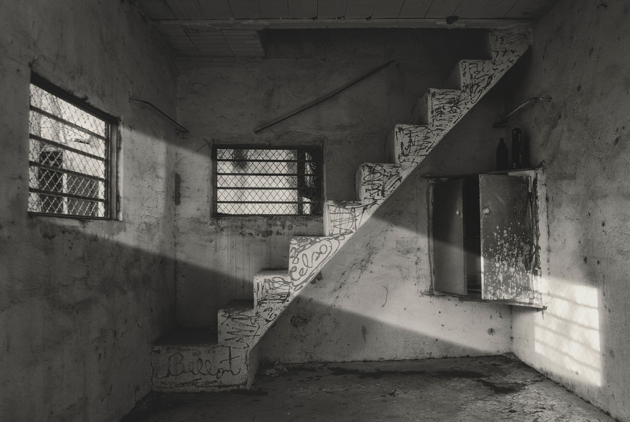 "Escalera y armario" de Francisco Jos Cerd Ortiz