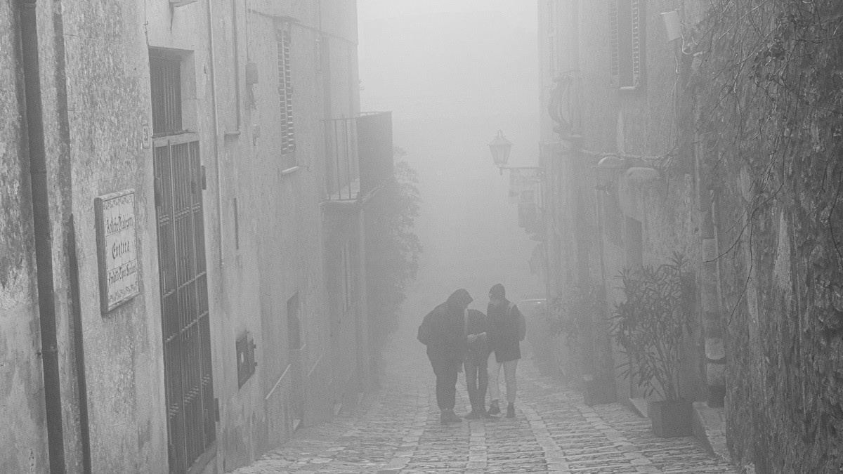 "Paseando en la niebla!!" de Eduardo Alfredo Balducci