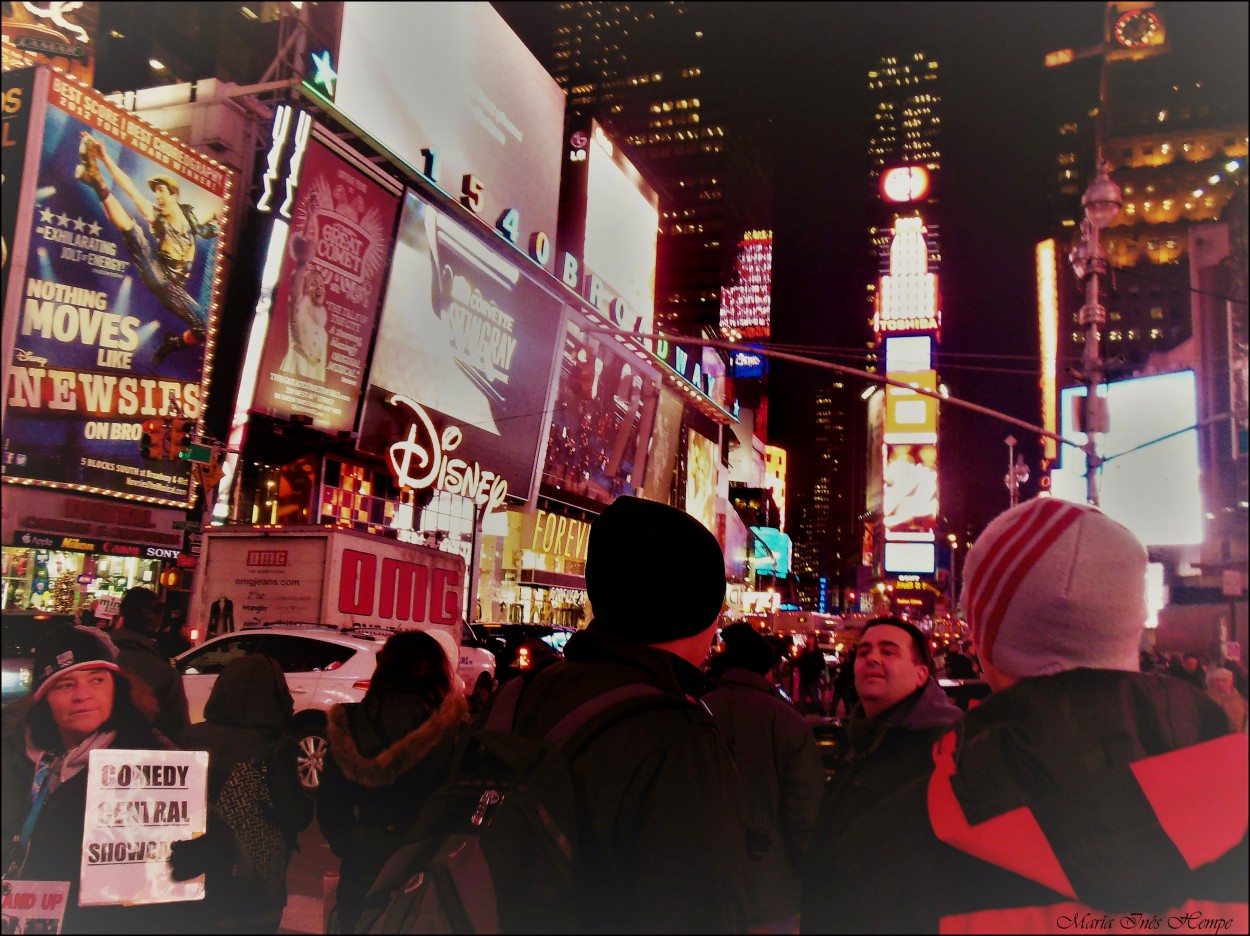 "Luces en Times Square..." de María Inés Hempe