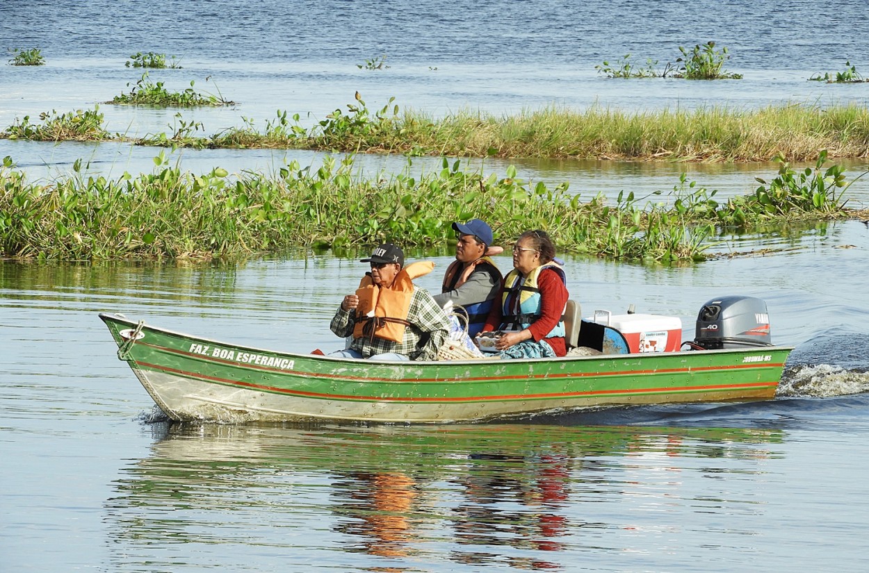 "O ` Uber` do Pantanal, uma viagem tranquila." de Decio Badari