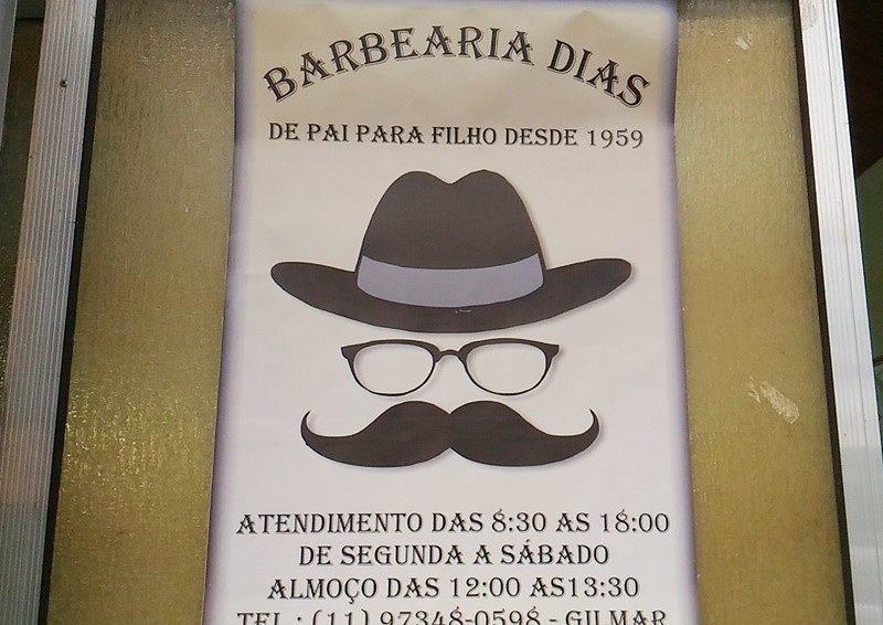 "O lado A da barbearia." de Decio Badari