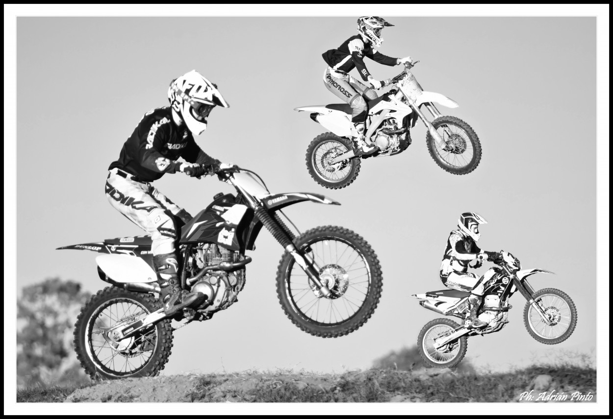 "` Motocross-Entrenamiento libre-03/21..`" de Adrian Enrique Pinto