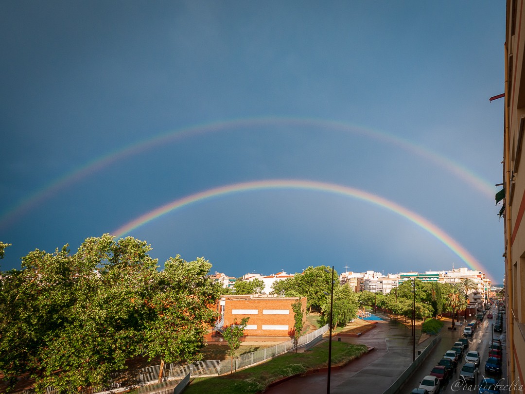 "double rainbow" de David Roldn