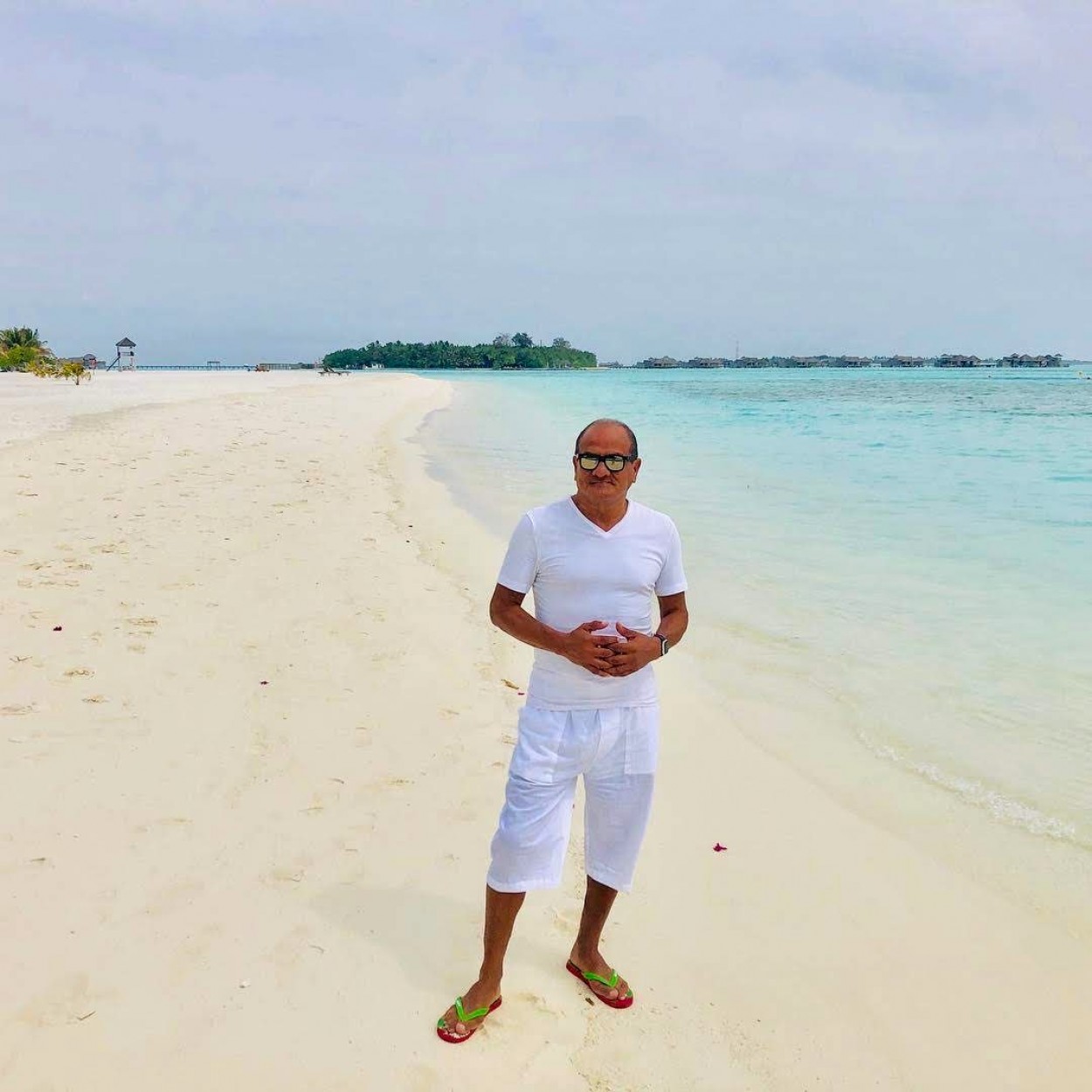 "Male Maldivas vueltita por Oceano Indico" de Jose Torino